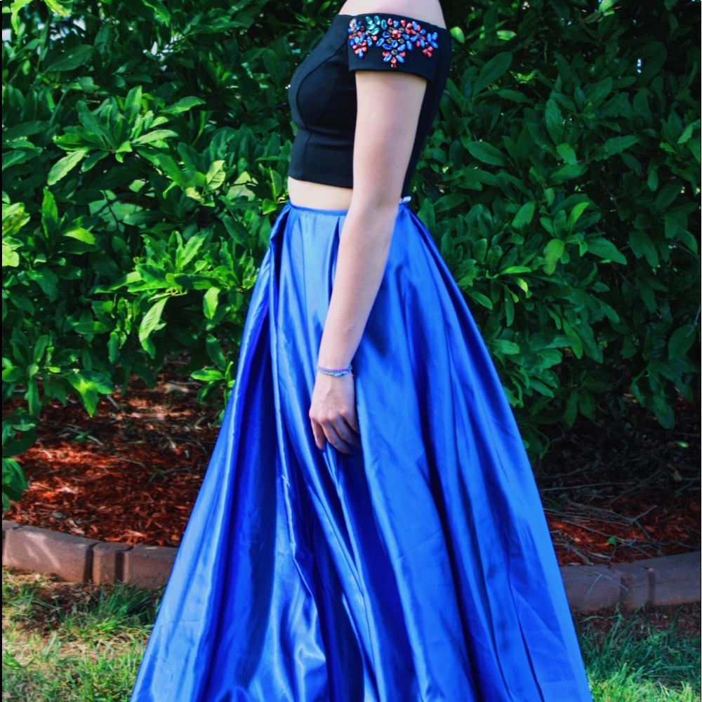 Sherri Hill Prom Dress